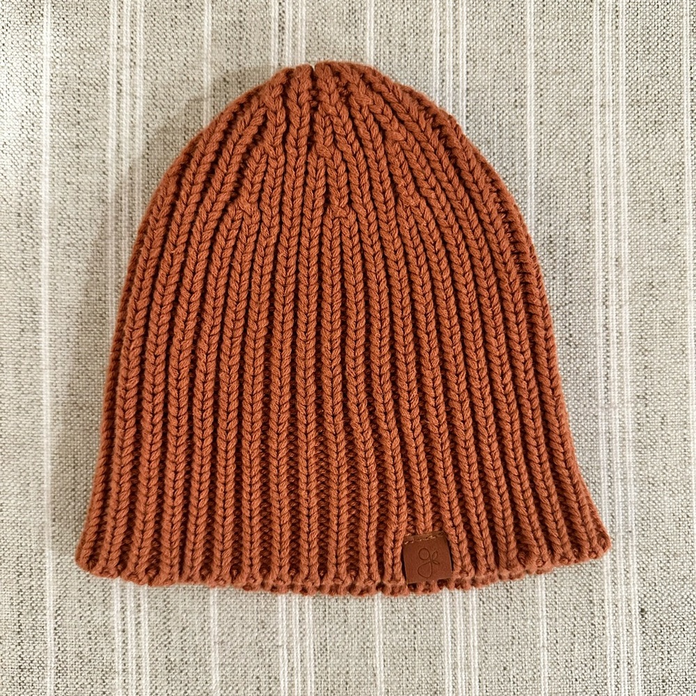 Goumi KNIT BEANIE | CLAY